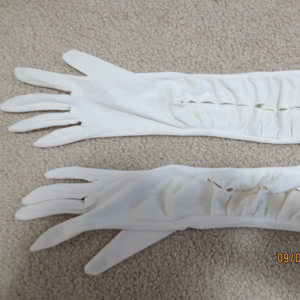 50s 60s Vintage White Gloves Elbow Long Max Mayer’s Ruching Ruched Peek A Boo